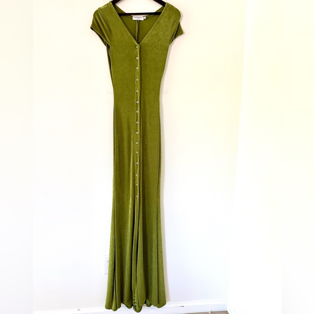 RENDOLL V-Neck Olive Green Maxi Button-Down Dress